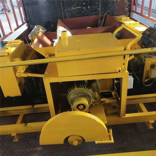 水泥圍墻板設(shè)備與混凝土預(yù)制圍墻板機器 專業(yè)生產(chǎn)廠家與現(xiàn)代化混凝土機械解析