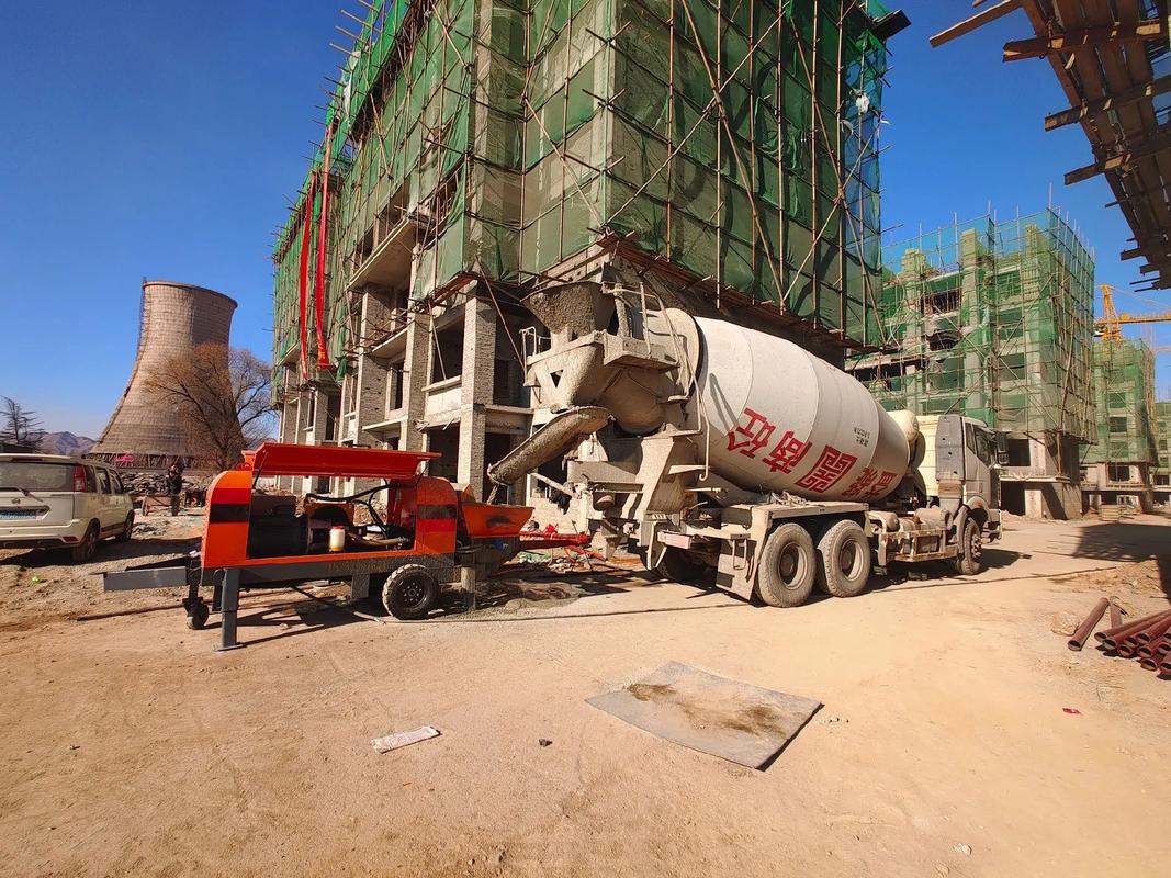 混凝土輸送泵廠家直銷(xiāo) 大顆粒混凝土輸送泵的優(yōu)勢(shì)與應(yīng)用